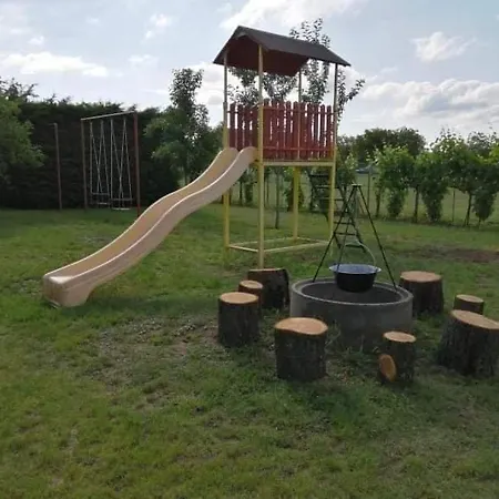 Hutiagi Дом отдыха *